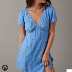 American Eagle Outfitters Blue Floral Dress
